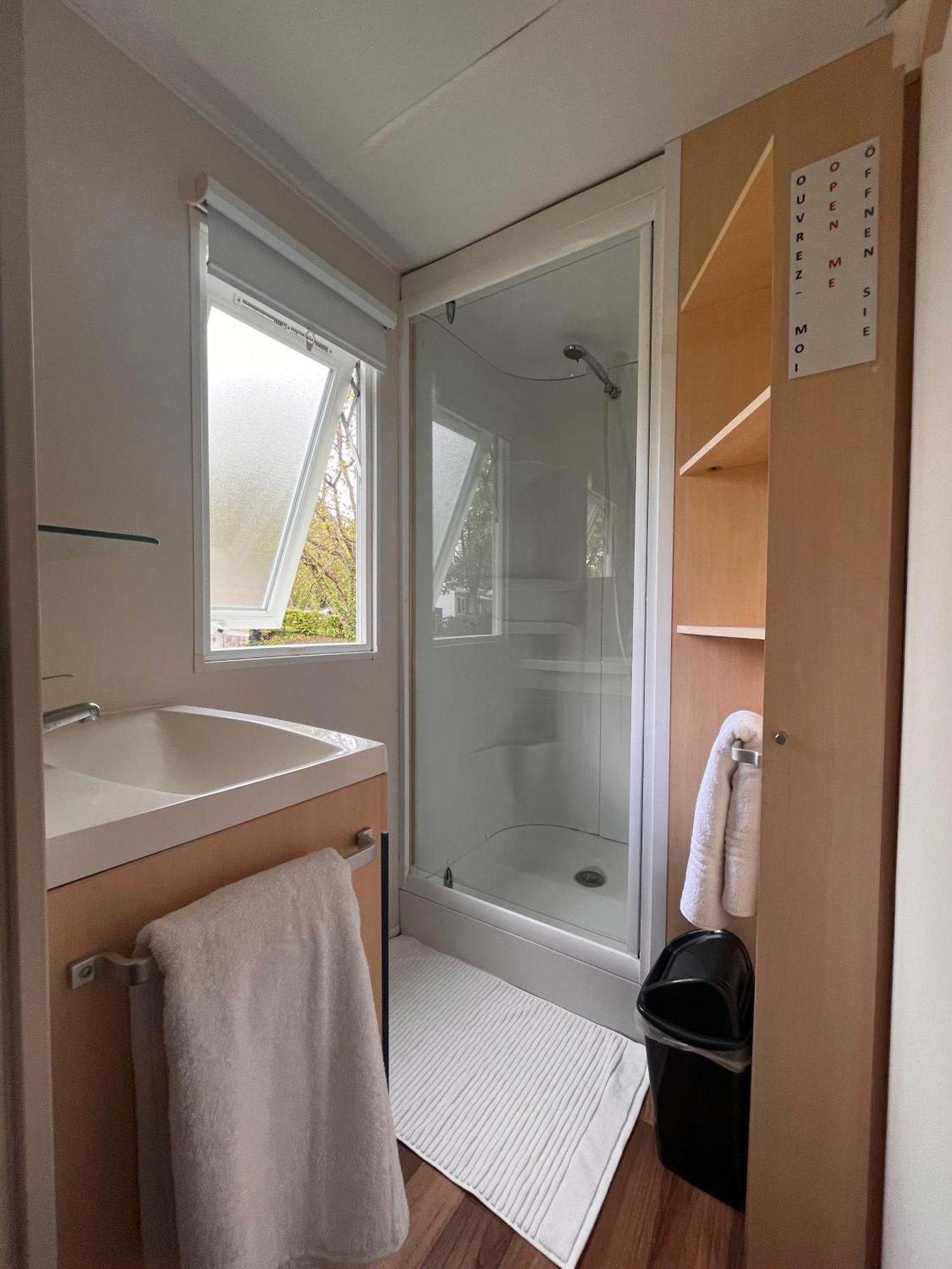 Le Gewurz - Bungalow Climatise Avec Tv Pour 5 Boofzheim Zimmer foto